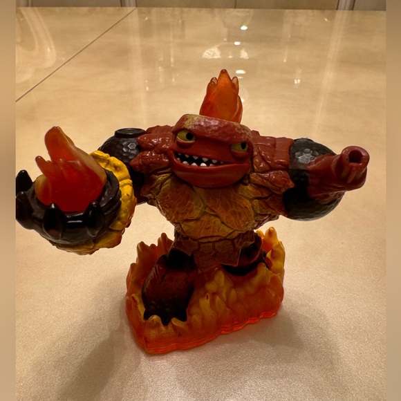 Skylander Giants Bundle - Picture 8 of 12